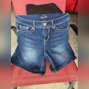 SEVEN 7 Jean Shorts size 8
